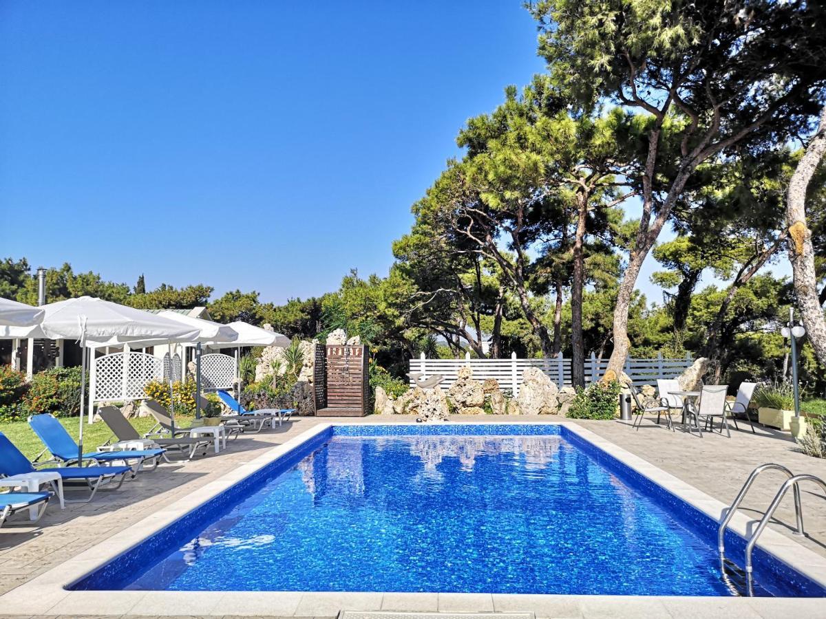Louis Luxury Villa By Living In Blue Koskinou  المظهر الخارجي الصورة