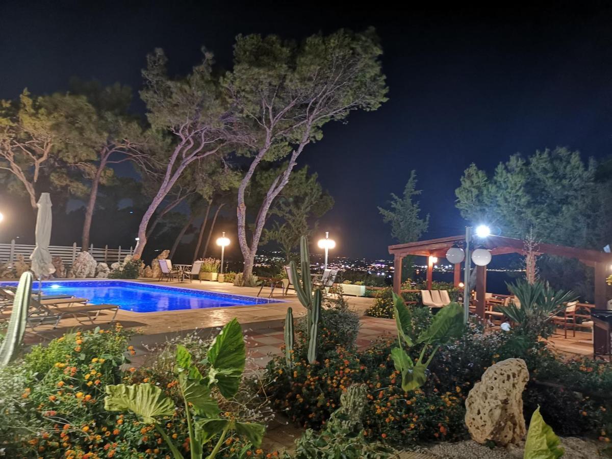Louis Luxury Villa By Living In Blue Koskinou  المظهر الخارجي الصورة